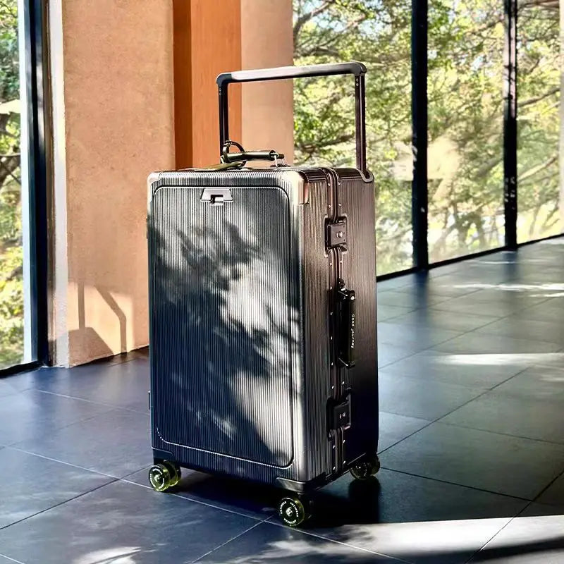 A 20-inch travel bag with a front opening, aluminum frame, roller skates, suitcase, handle, women's handbag and USB charging